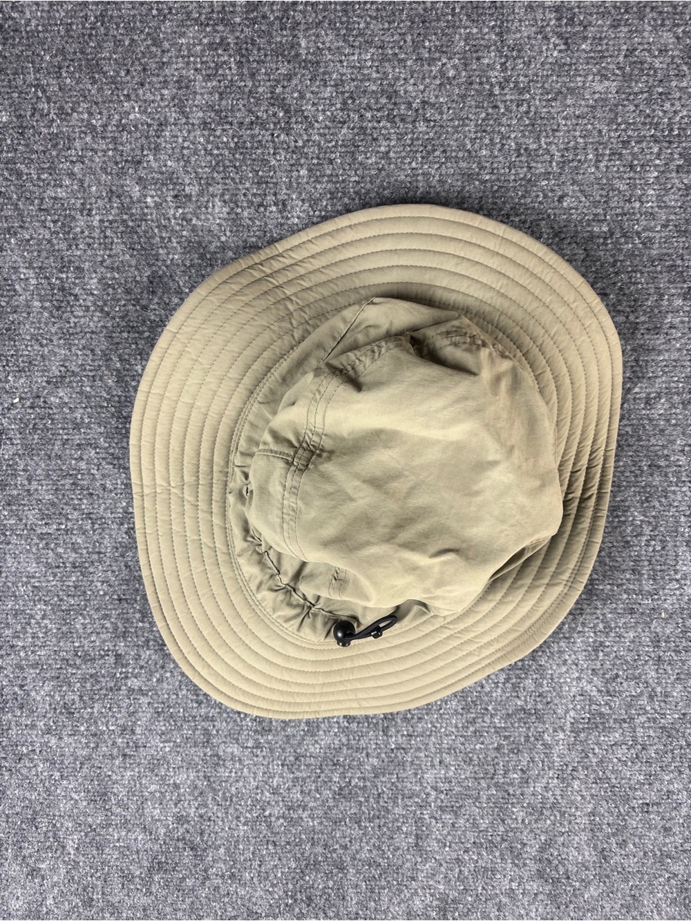 COLUMBIA Mens Khaki Color Bucket Hat Hiking Sun Hat UPF 30+ OSFM